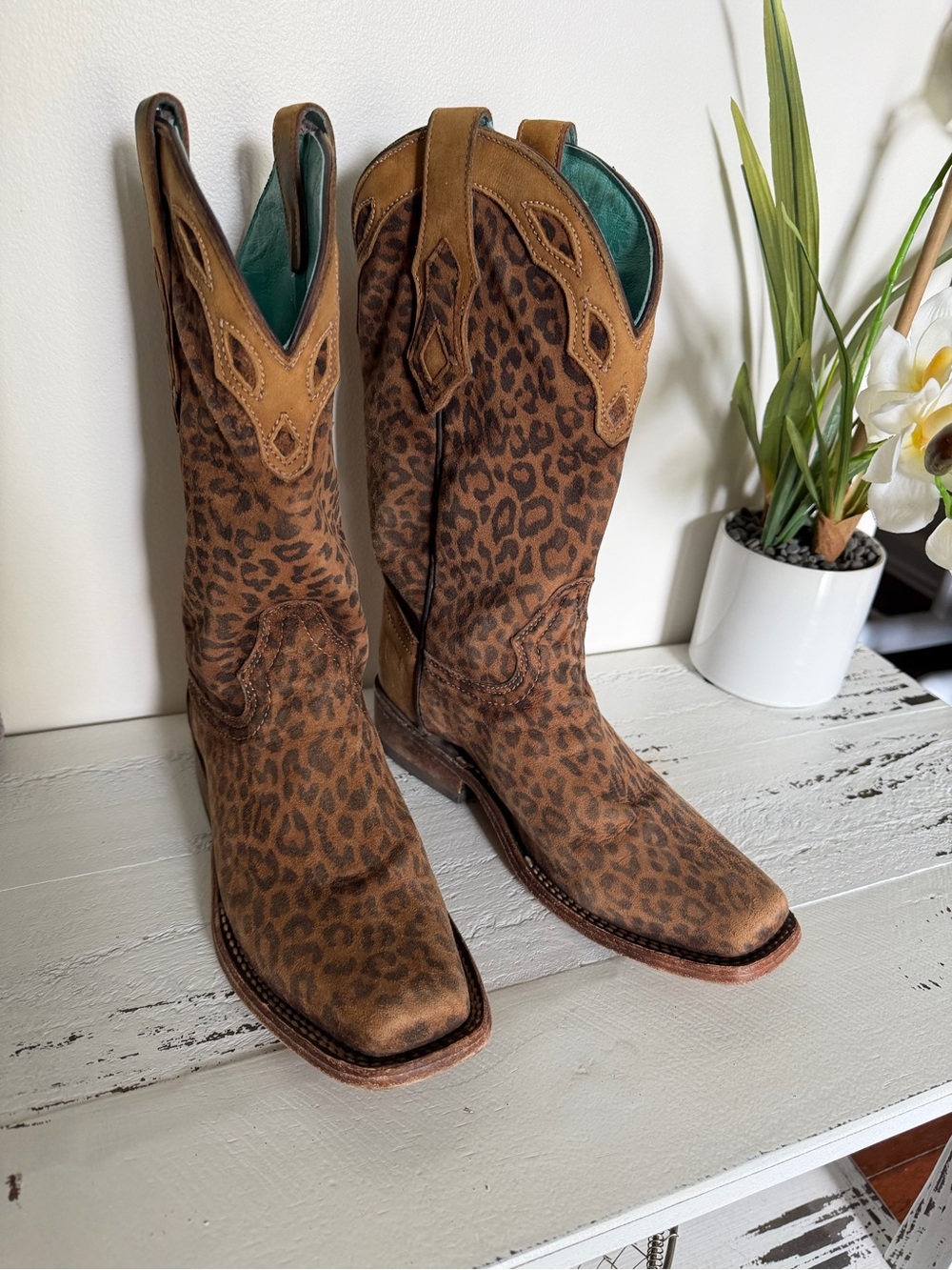 Corral Leopard Print Western Heeled Boots for Women - Picture 2 of 11